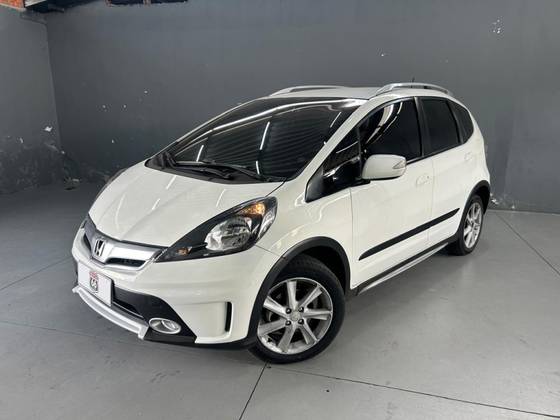 HONDA FIT 1.5 TWIST 16V FLEX 4P AUTOMÁTICO HONDA FIT 1.5 TWIST 16V FLEX 4P AUTOMÁTICO